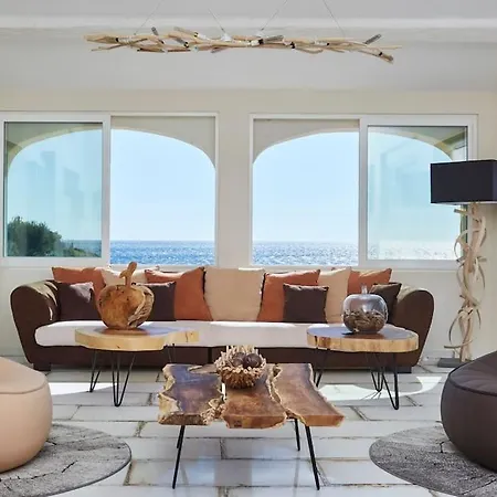 Villa Pieds Dans L'eau, De Luxe 4 Ramatuelle