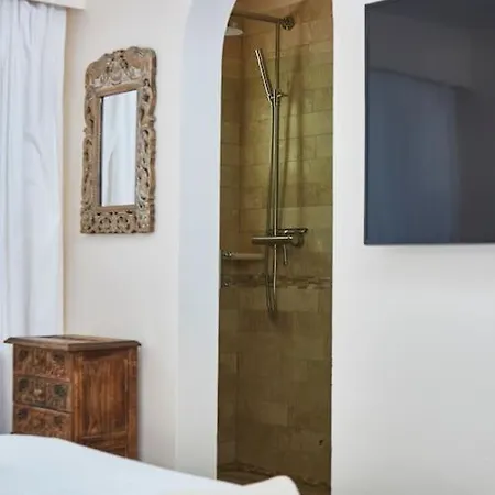 Villa Pieds Dans L'eau, De Luxe 4