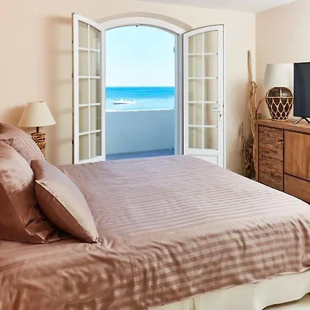 Pieds Dans L'eau, De Luxe 4 * Ramatuelle